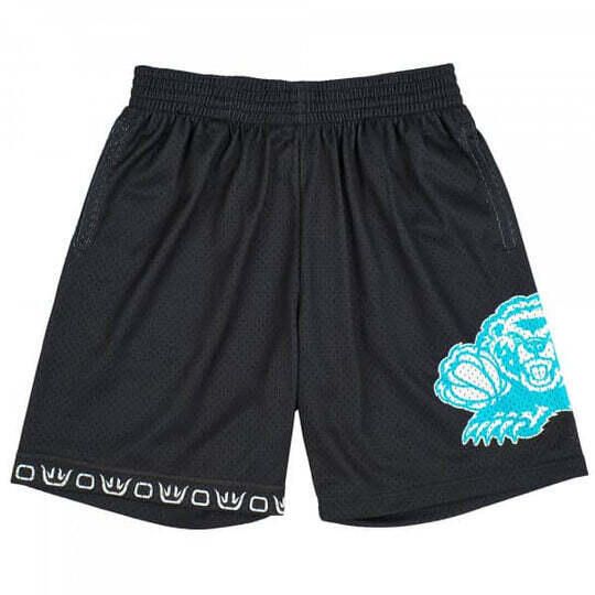 Swingman Szorty Vancouver Grizzlies. Czarne szorty męskie Mitchell & Ness, bez wzorów, sportowe. Za 369.50 zł.