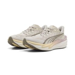 Damskie buty do biegania Deviate NITRO™ 4 PUMA. Białe obuwie do biegania damskie Puma. Za 749.00 zł.