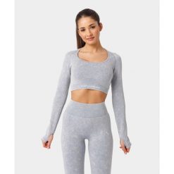 Top bezszwowy z długim rękawem sportowy dla kobiet Carpatree Yasmine. Niebieskie topy sportowe damskie Carpatree, xs, bez wzorów, bez ramiączek. Za 119.99 zł.