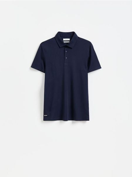 Koszulka polo slim z wiskozą - granatowy. Niebieskie koszulki polo męskie Reserved, l, bez wzorów, z dzianiny, bez ramiączek. Za 99.99 zł.