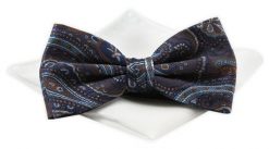 Mucha Męska z Białą Poszetką - Chattier - Brązowa z Dużym Wzorem. Białe krawaty i muchy męskie Chattier, bez wzorów, z poliesteru, eleganckie. Za 59.00 zł.