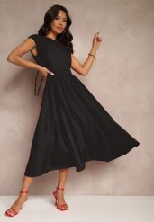 Czarna Rozkloszowana Sukienka z Wiązaniem i Dekoltem w Kształcie Łódki Alanira. Czarne sukienki damskie Renee, na co dzień, m, bez wzorów, eleganckie, bez kołnierzyka, bez ramiączek, midi, kopertowe. W wyprzedaży za 127.99 zł.
