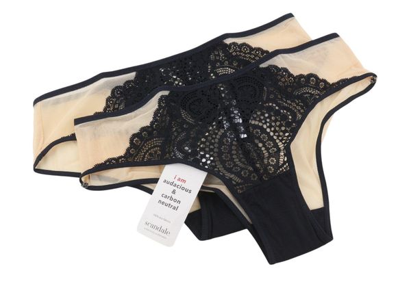Scandale Le Shorty Sublime 3-pack beżowe shorty z koronką. Brązowe szorty męskie Hey dude, bez wzorów, z elastanu. Za 266.99 zł.