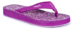 2058 Trespass Caladesi - damskie klapki typu stringi, fioletowa orchidea. Czerwone stringi damskie 2117 OF SWEDEN, bez wzorów, z materiału. Za 160.99 zł.