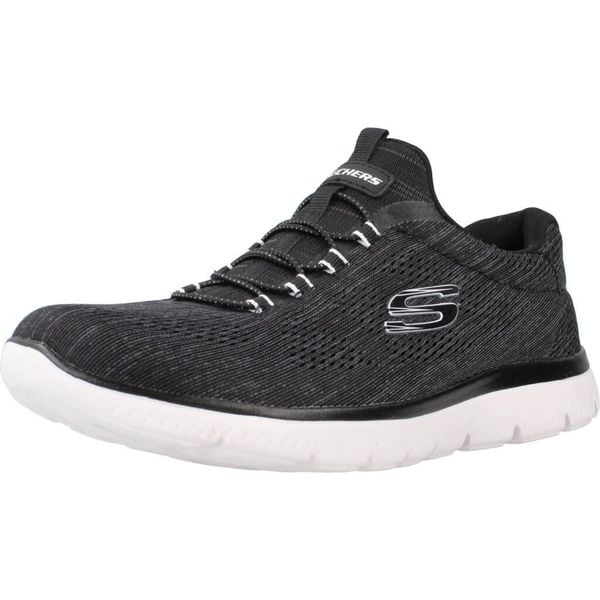 Tenisówki Skechers Model Summits Kolor Czarny. Czarne trampki i tenisówki damskie Skechers, bez wzorów. Za 229.99 zł.