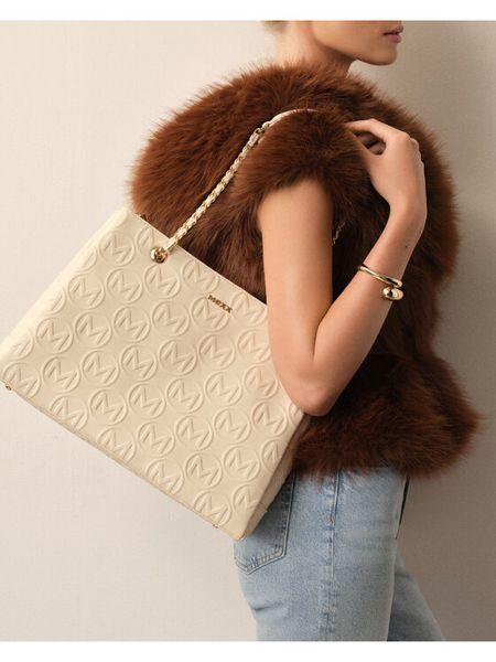 MEXX Torebka MEXX-S-011-07 Beżowy. Brązowe torebki klasyczne damskie Mexx, bez wzorów, bez dodatków. Za 249.99 zł.