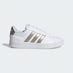 Buty Grand Court 3.0. Białe buty sportowe na co dzień damskie Adidas, bez wzorów. Za 349.00 zł.
