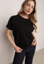 Czarny T-shirt Bawełniany Klasyczny o Fasonie Oversize z Dłuższym Tyłem Nemedora. Czarne t-shirty damskie Born2be, m, bez wzorów, z bawełny, bez kołnierzyka. Za 39.99 zł.