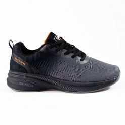 Sportowe buty damskie czarno-szare DK czarne. Czarne buty sportowe na co dzień damskie bez wzorów. Za 206.95 zł.