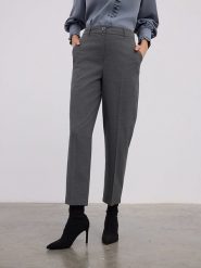 BGN Spodnie w kolorze antracytowym rozmiar: 38. Czarne spodnie materiałowe damskie BGN, bez wzorów, z materiału, z podwyższonym stanem. Za 153.34 zł.