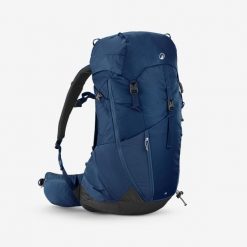 Plecak turystyczny Quechua MH500 38 l. Niebieskie plecaki damskie QUECHUA, bez wzorów, sportowe. Za 299.99 zł.