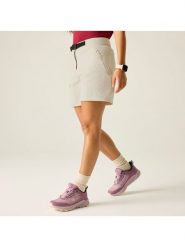 Dare 2b Szorty funkcyjne "Melodic Pr III" w kolorze kremowym rozmiar: 38. Brązowe spodenki sportowe damskie Dare 2b, s, z materiału, outdoorowe. Za 113.63 zł.