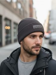 Czapka beanie z wiskozą - szary. Szare czapki męskie Sinsay, bez wzorów, z wiskozy. Za 29.99 zł.
