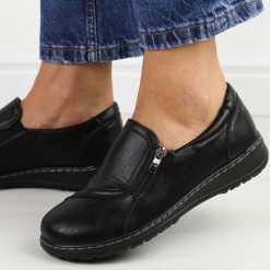 Czarne półbuty damskie Potocki 90308. Czarne półbuty damskie POTOCKI, bez wzorów, ze skóry, eleganckie, z okrągłym noskiem, bez obcasa. Za 129.00 zł.