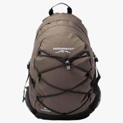 Plecak turystyka unisex Swedemount Columbus 30L. Brązowe plecaki damskie SWEDEMOUNT, bez wzorów, z materiału, wakacyjne. Za 179.99 zł.
