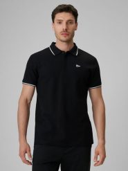 4F Koszulka polo regular męska - czarna M. Czarne koszulki polo męskie 4f, m, bez wzorów, z bawełny, bez ramiączek. Za 99.99 zł.