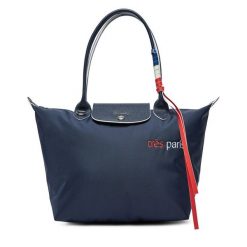 Torebka Longchamp. Niebieskie torebki klasyczne damskie Longchamp, bez wzorów, bez dodatków. Za 2,679.00 zł.