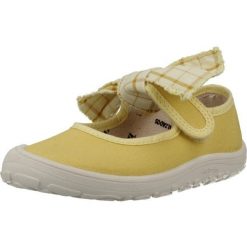 Sandały VICTORIA 1370130V Żółty. Żółte obuwie trekkingowe damskie VICTORIA, bez wzorów, z tkaniny, bez obcasa. Za 221.99 zł.