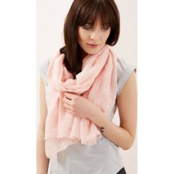 Szalik. Różowe szaliki i kominy damskie MOODO, bez wzorów. Za 4.99 zł.