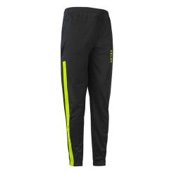 Kelme Pantalón Largo Lince Negro Unisex. Czarne szorty męskie Kelme, bez wzorów. W wyprzedaży za 121.45 zł.