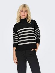 ONLY Sweter "Bari" w kolorze czarno-białym rozmiar: M. Białe golfy damskie Only, m, bez wzorów, bez ramiączek. Za 70.24 zł.