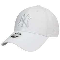 Damska czapka z daszkiem New Era MLB New York Yankees. Białe czapki z daszkiem damskie New Era, bez wzorów, z bawełny. Za 109.99 zł.