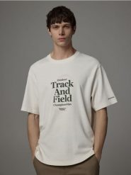 T-shirt relaxed z nadrukiem - złamana biel. T-shirty męskie Reserved, l, bez wzorów, z bawełny, bez kołnierzyka. Za 79.99 zł.