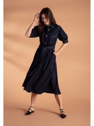 More & More Sukienka dżinsowa w kolorze granatowym rozmiar: 34. Niebieskie sukienki damskie MORE & MORE, bez wzorów, z bawełny, bez kołnierzyka, bez ramiączek, midi. Za 196.95 zł.