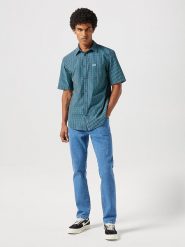 Wrangler Koszula - Regular fit - w kolorze turkusowym rozmiar: L. Niebieskie koszule męskie Wrangler, l, bez wzorów, z bawełny, bez kołnierzyka, bez ramiączek. Za 149.31 zł.