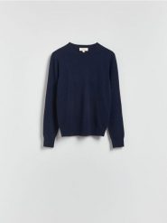 Wełniany sweter z dodatkiem kaszmiru - granatowy. Niebieskie swetry klasyczne damskie Reserved, l, z dzianiny, bez kołnierzyka. Za 299.99 zł.