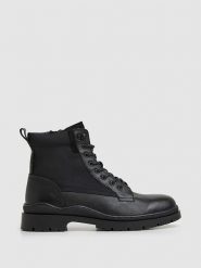 Pepe Jeans FOOTWEAR Skórzane botki "Brad" w kolorze czarnym rozmiar: 44. Czarne buty zimowe męskie Pepe Jeans FOOTWEAR, z jeansu, bez zapięcia. Za 161.34 zł.