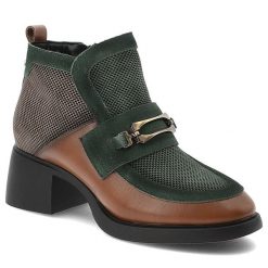 Botki damskie Maciejka, skórzane licowe na klocku z broszką i zapinane na zamek, rude, A6747-29-00-8. Brązowe broszki damskie Maciejka. Za 305.99 zł.