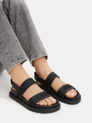G-Star Raw Sandały CEO-COLS1 Czarny. Czarne sandały damskie G-Star, bez wzorów, ze skóry, bez obcasa, na płaskiej podeszwie. Za 127.99 zł.