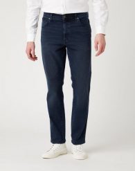 MĘSKIE SPODNIE JEANSOWE WRANGLER TEXAS SLIM BRUISED RIVER W12SLT364 112141158. Spodnie materiałowe męskie Wrangler, bez wzorów, z jeansu. Za 199.99 zł.