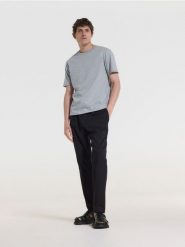Bawełniany t-shirt regular - jasnoszary. Szare t-shirty męskie Reserved, l, bez wzorów, z bawełny, bez kołnierzyka. W wyprzedaży za 39.99 zł.