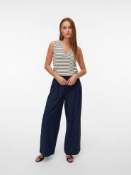 Vero Moda Top w kolorze beżowo-czarnym rozmiar: XL. Brązowe topy damskie Vero Moda, xl, bez wzorów, bez kołnierzyka. Za 68.95 zł.
