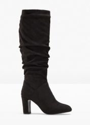 Kozaki z marszczoną cholewką. Czarne kozaki damskie bonprix, ze skóry, bez obcasa, na słupku. Za 219.99 zł.