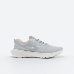 Buty do biegania damskie Kiprun Jogflow 100.1. Białe obuwie do biegania damskie KALENJI. Za 99.99 zł.