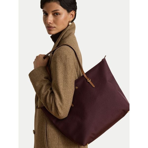 Torebka LAUREN RALPH LAUREN. Czerwone torebki klasyczne damskie Lauren Ralph Lauren, bez wzorów, bez dodatków. Za 799.99 zł.