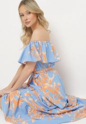 Niebieska Sukienka Hiszpanka o Rozkloszowanym Kroju z Wiązanym Paskiem Sesiniela. Niebieskie sukienki damskie Born2be, na co dzień, l, bez wzorów, eleganckie, bez kołnierzyka, bez ramiączek, maxi, rozkloszowane. W wyprzedaży za 63.99 zł.