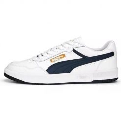 Buty do chodzenia męskie Puma Court Ultra. Białe buty sportowe na co dzień męskie Puma, z materiału, bez zapięcia, trekkingowe. W wyprzedaży za 228.25 zł.