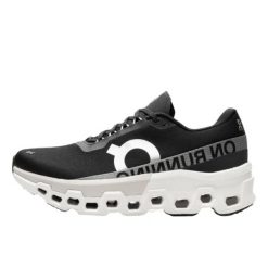 Buty Mężczyzna On Running Cloudrunner 2 Wide czarny. Czarne obuwie do biegania damskie On. Za 1,117.46 zł.