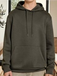 Bluza hoodie basic - zielony. Zielone bluzy bez kaptura męskie Sinsay, l. Za 27.99 zł.