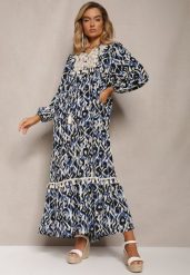 Granatowo-Niebieska Sukienka Rozkloszowana Maxi z Falbanką Maruerilla. Niebieskie sukienki damskie Renee, l, bez wzorów, z materiału, bez kołnierzyka, bez ramiączek, maxi, rozkloszowane. W wyprzedaży za 97.99 zł.
