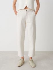 OPUS Spodnie w kolorze białym rozmiar: 42/L28. Białe spodnie materiałowe damskie Opus, bez wzorów, z materiału. Za 187.99 zł.