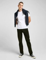 MĘSKIE SPODNIE LEE DAREN ZIP FLY OLIVE NIGHT 112373982. Zielone spodnie materiałowe męskie Lee, bez wzorów, z materiału. Za 219.99 zł.