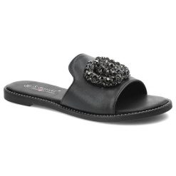 Czarne Klapki S.Barski Eleganckie Buty Damskie. Czarne klapki damskie S.BARSKI, bez wzorów, ze skóry ekologicznej, bez obcasa. Za 105.00 zł.