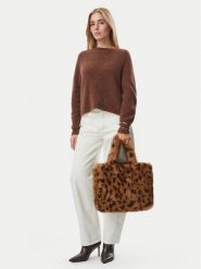 Guess Torebka W6BZ15 W4385 Brązowy. Brązowe torebki klasyczne damskie Guess, z aplikacjami, bez dodatków. Za 394.99 zł.