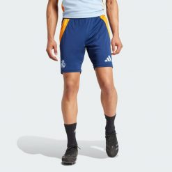 Szorty Real Madrid Tiro 24 Competition Training. Brązowe szorty męskie Adidas, z materiału, bez kołnierzyka. W wyprzedaży za 139.30 zł.