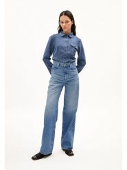 Armedangels Bluzka dżinsowa "Nilaara" w kolorze niebieskim rozmiar: XS. Niebieskie bluzki damskie ARMEDANGELS, xs, bez wzorów, z bawełny, bez kołnierzyka, bez ramiączek. Za 196.70 zł.